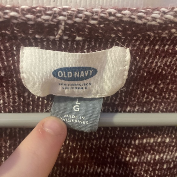 Old Navy, red and white sweater type shirt - Picture 2 of 3